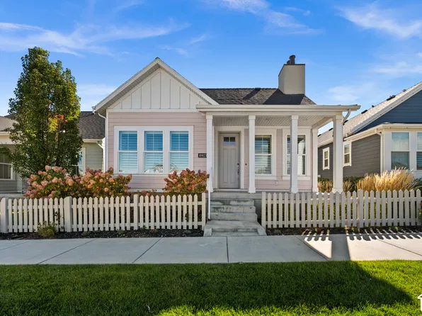 10923 S Kestrel Rise Rd, South Jordan, UT 84009
