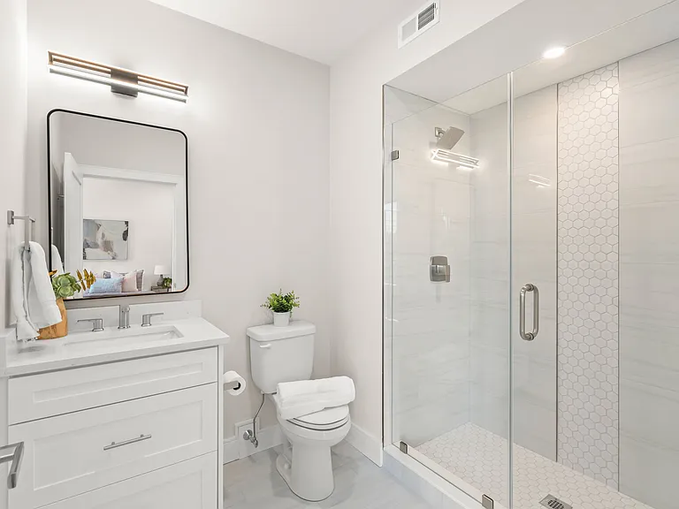260 Elm St #301 — Photo 8