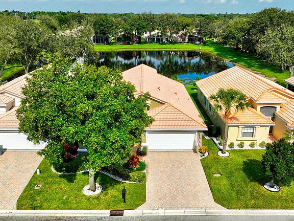 2nd image of 7365 Lugano Drive