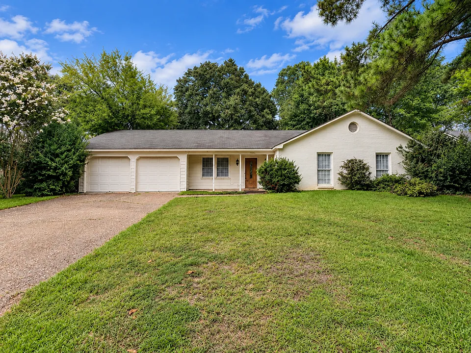 1426 Tracewood Dr