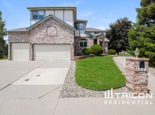 5235 Taft Ct, Arvada, CO 80002