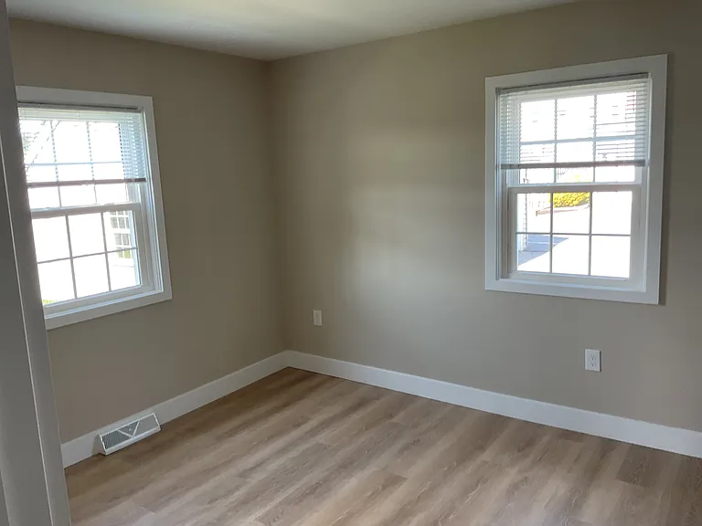 15 Owl Hill Rd — Photo 9