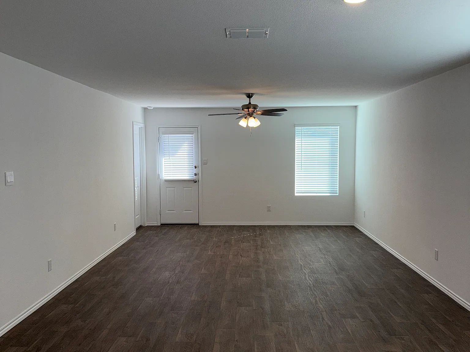 15510 Lemon Pepper Creek — Photo 4