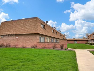 835 Richard St, Aurora, IL, 60506