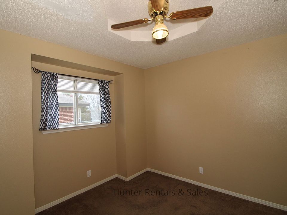 1st image of 3613 Christie Dr