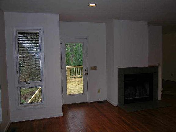 Livingroom opens to deck