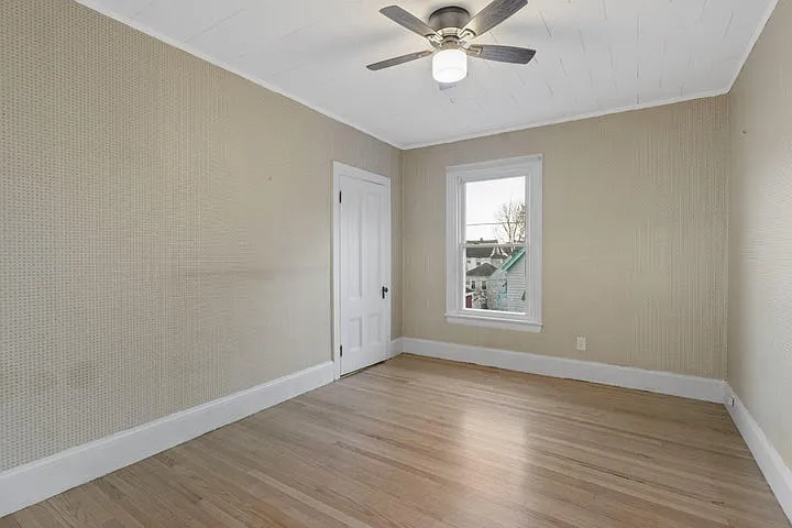 9 Charles St — Photo 12