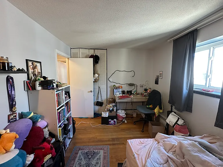 239 Kelton St #49 — Photo 7