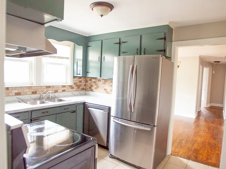 5024 Inglewood Ct — Photo 6