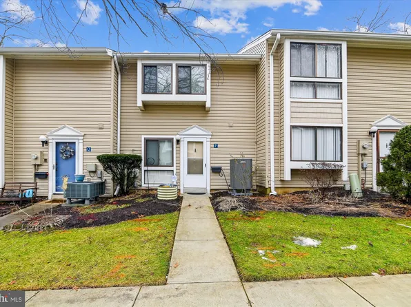 280 Hilltop Ln, Annapolis, MD 21403