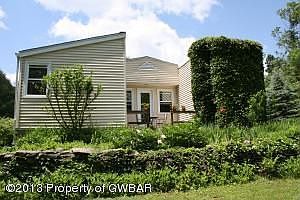 1st image of 184 Oakdale Dr