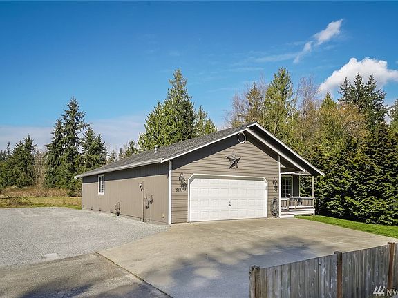 2nd image of 5131 124th Pl NE