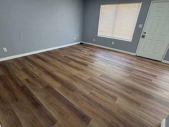 5th image of 2905 La Costa St APT D