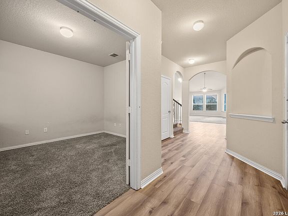 3rd image of 8822 Falcon Park