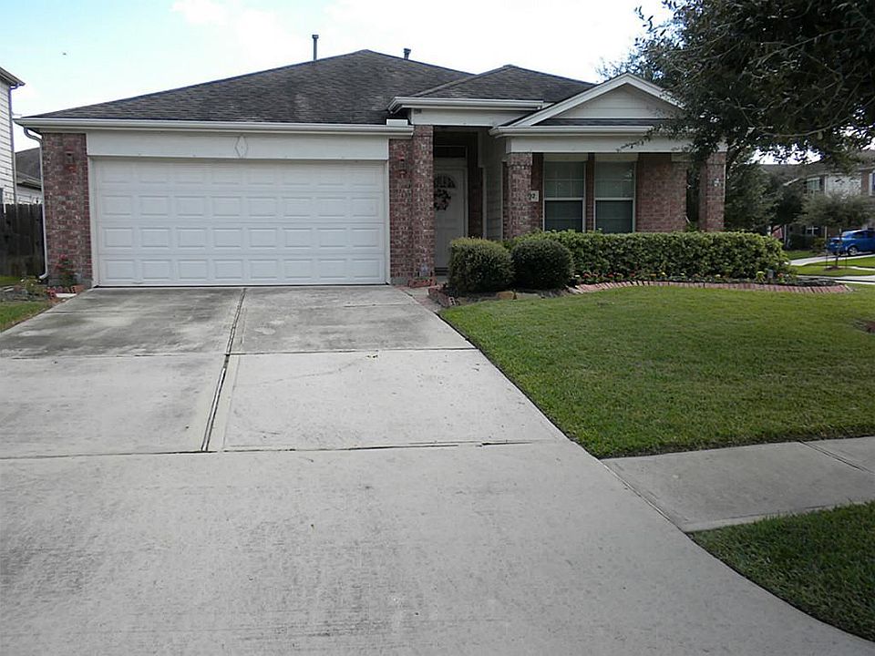 1st image of 4702 Pin Oak Creek Ln
