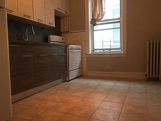 Rented by Brickwood Realty | media 11