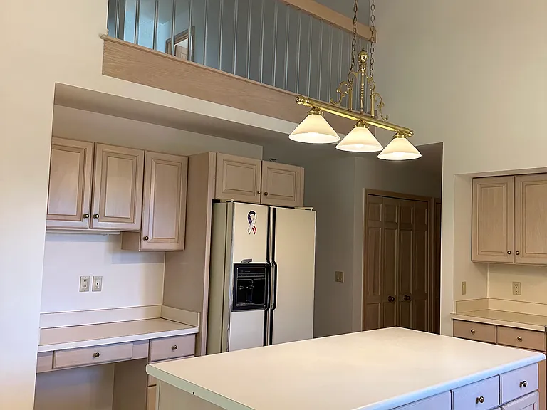 6739 Arlington Dr — Photo 17