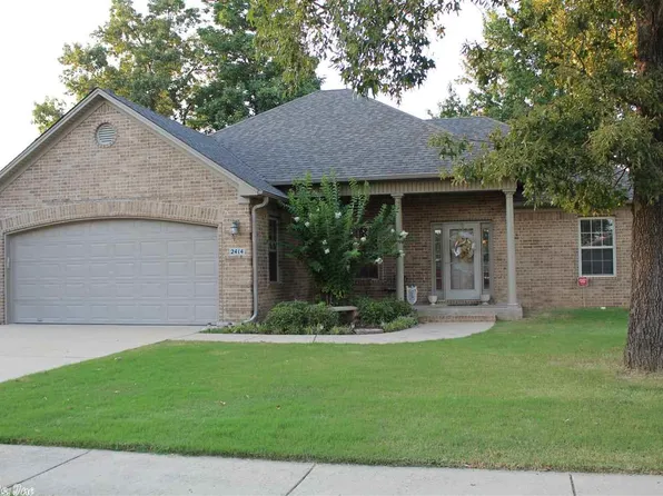 2414 Bridgewater, Bryant, AR 72022