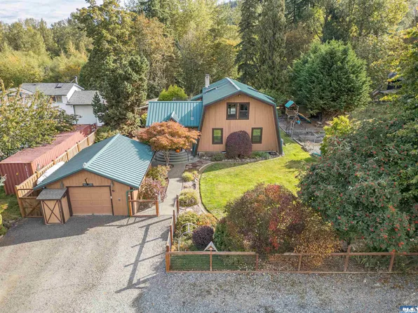 41 Waggler Way, Sequim, WA 98382