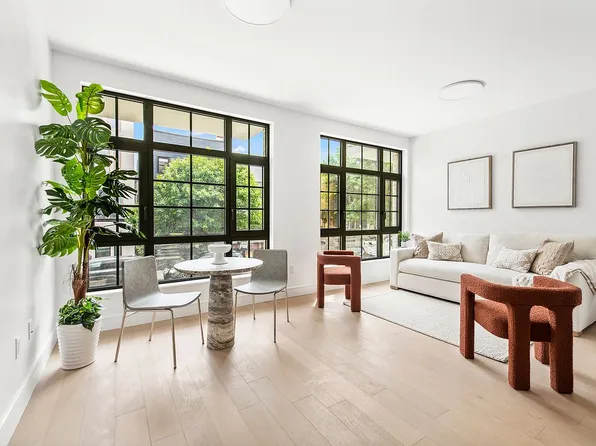 65 Eckford St #2D, Brooklyn, NY 11222