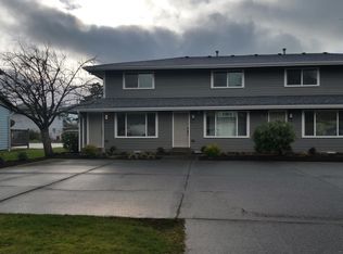 657 F St, Blaine, WA 98230