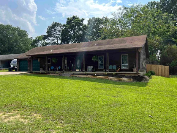 703 S Red St, Sheridan, AR 72150