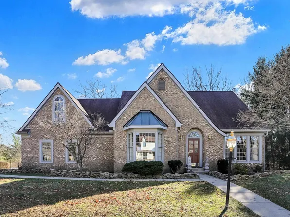 2740 E Brigs Bnd, Bloomington, IN 47401