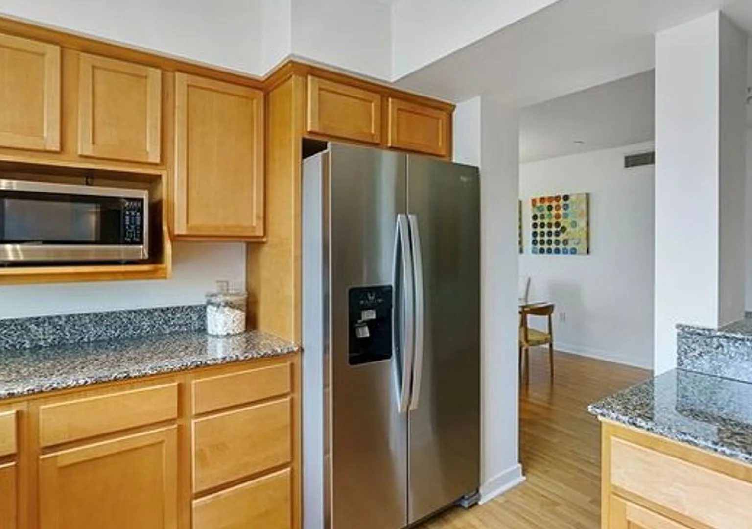 Rare Opportunity to Rent Spacious & Bright WLA Condo — Photo 4