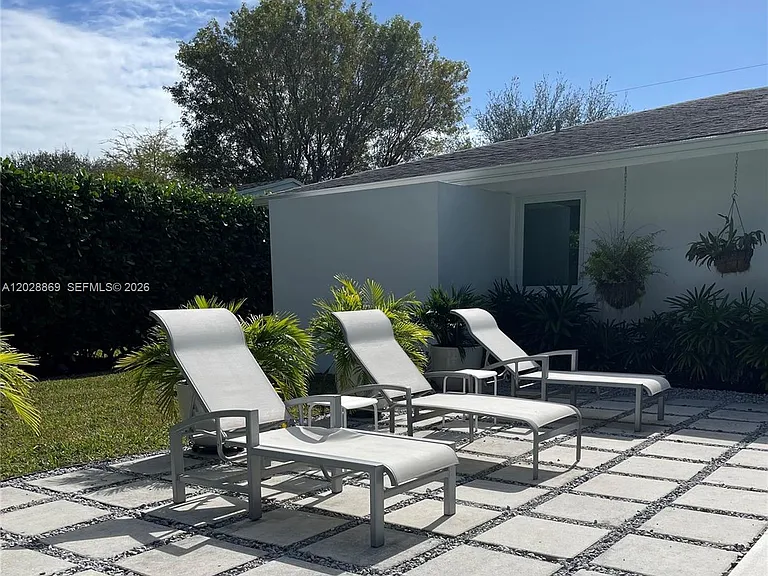 9121 SW 85th St — Photo 35