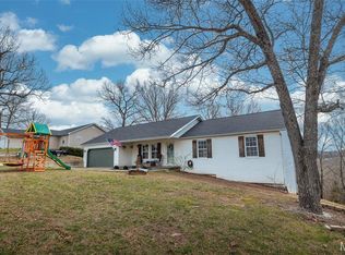 20250 Hyatt Ln, Saint Robert, MO 65584