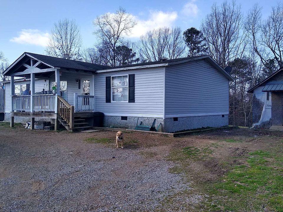 2nd image of 610 Fashion Cir