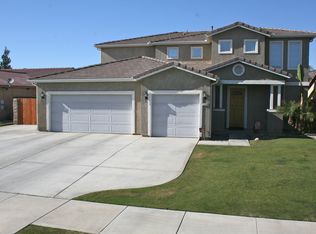 11710 Revolution Rd, Bakersfield, CA 93312