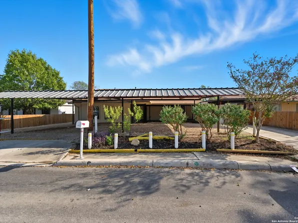 8942 Port Side, San Antonio, TX 78242