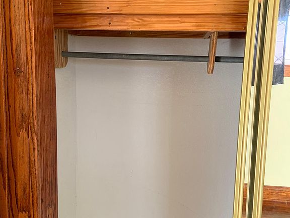 5th image of 2831 Harrison St APT A