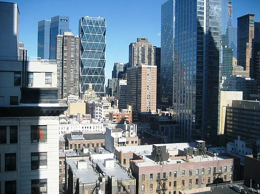 Rented by Corcoran | media 26