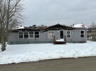 3084 Leaning Oak Rd, Corinth, KY 41010