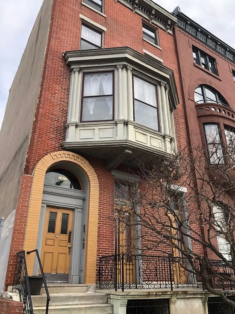 Devon-1311 S Broad — Photo 2