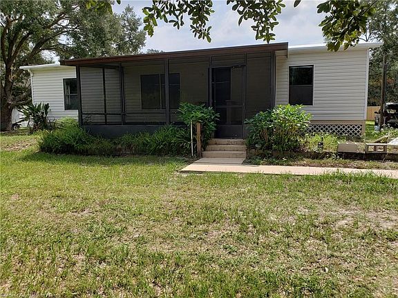 2nd image of 501 River Dr
