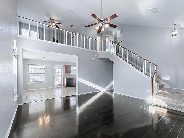 1205 Logan Dr — Photo 19