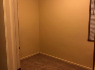 621 1/2 Liberty St APT 2, Morris, IL 60450