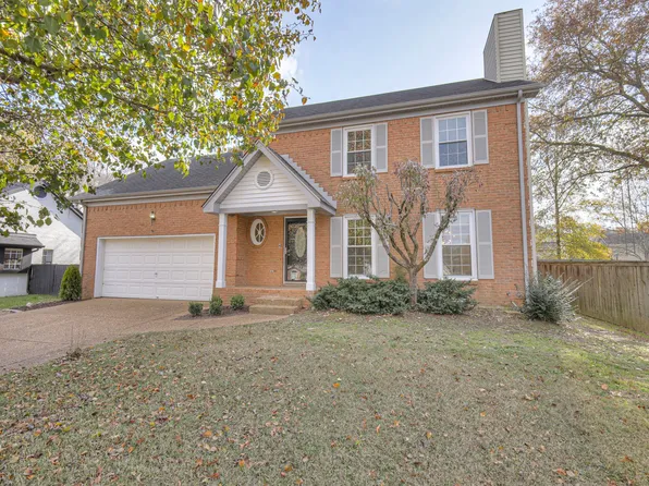 125 E Lake Ct, Franklin, TN 37067