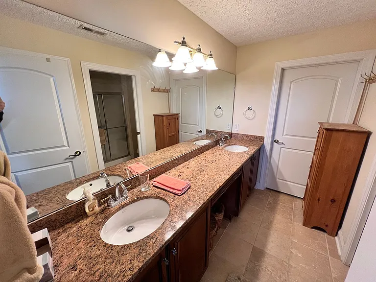 201 Patriot Way — Photo 18