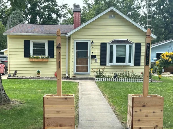 411 S Madison St, Evansville, WI 53536