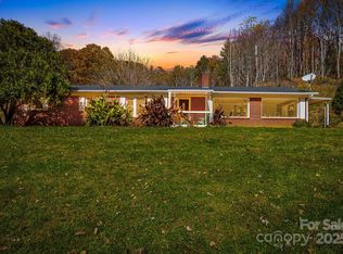 1675 Ponder Creek Rd, Mars Hill, NC 28754