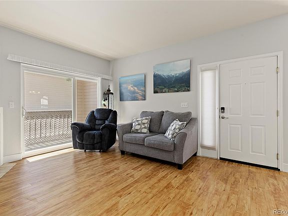 5th image of 1128 Opal Street #102