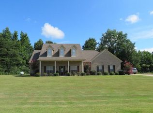 756 Smokestack Dr, Hernando, MS 38632