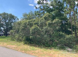 Frankfort St, Navarre, FL 32566