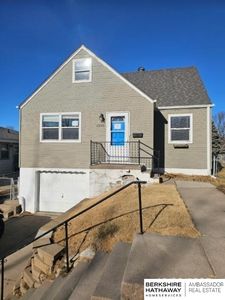 4240 Harrison St, Omaha, NE, 68147