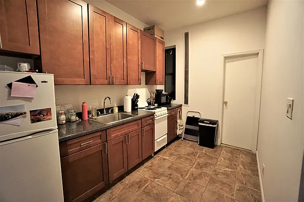 Rented by Best Apartments North Inc | media 13