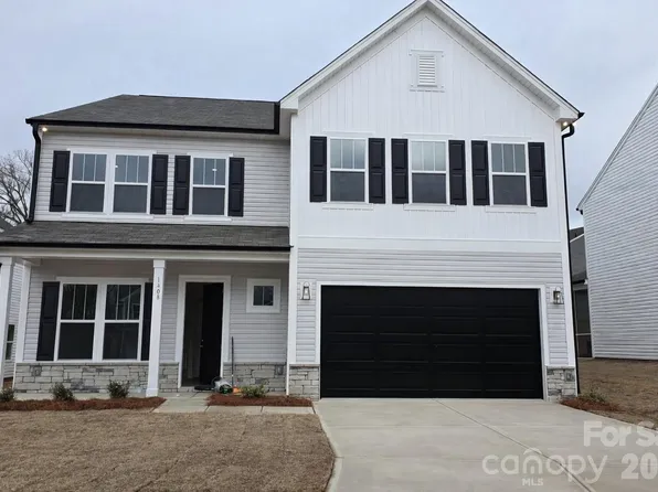 1408 Autumn Colors Ln, High Shoals, NC 28077